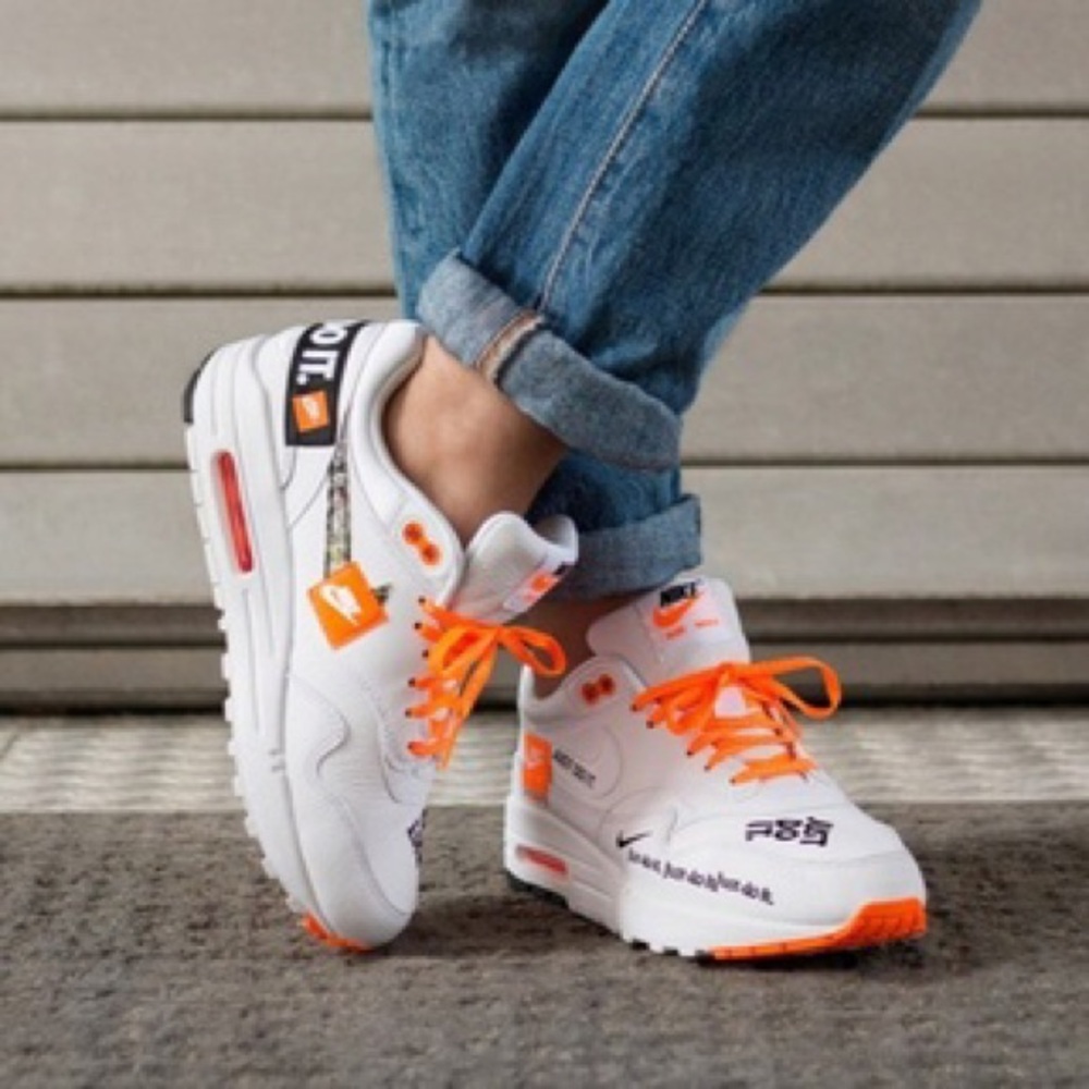 LC❗️NIKE Just Do It Air Max 1 Sneakers
